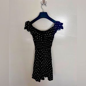 Zara NWT Size Small Black White Polka Dot Off the Shoulder Fit & Flare Dress